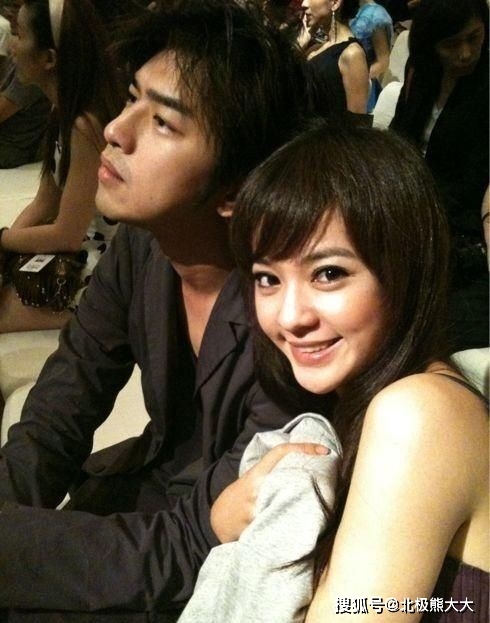 “黑道太子爷”陈楚河的选妃日记，女友个个都是人间绝色