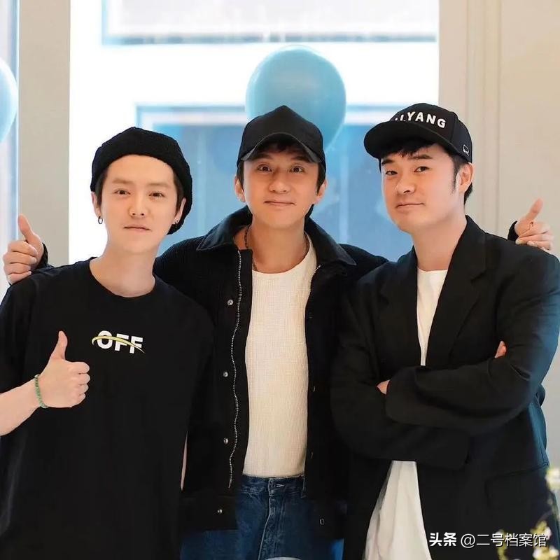 继离去的大S之后，35岁瘦脱相的鹿晗，再次给不少人提了个醒