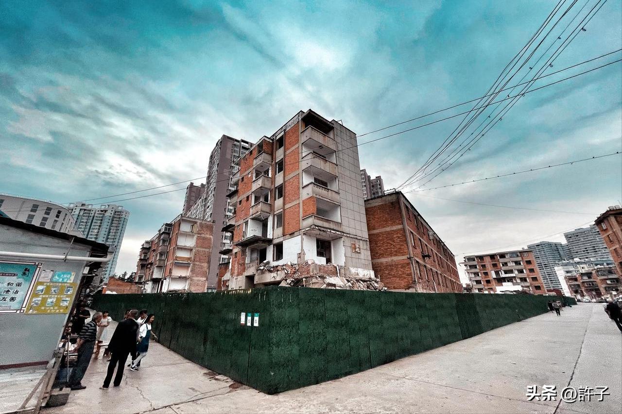 2026楼市变局:冷市中的“热更新”,这些房子要起飞了?