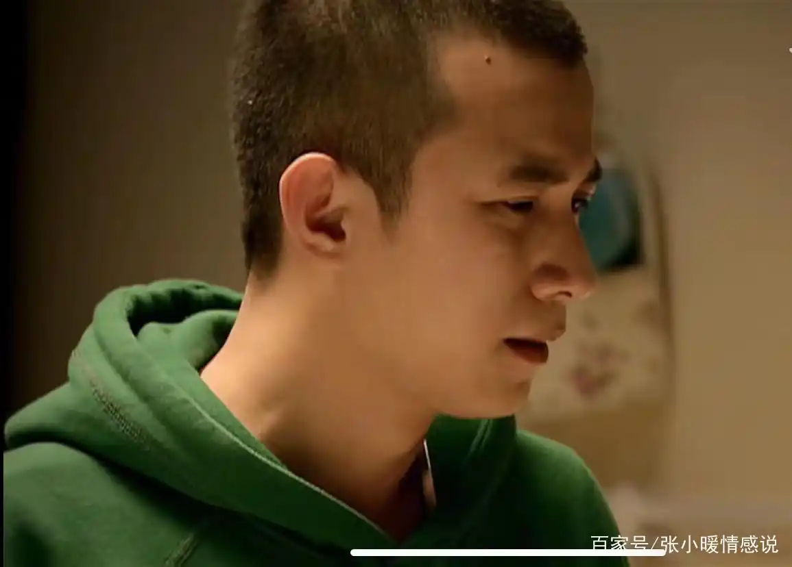 《蜗居》：宋思明副驾上的一抹处子血，彻底撕开了海藻隐藏的欲望