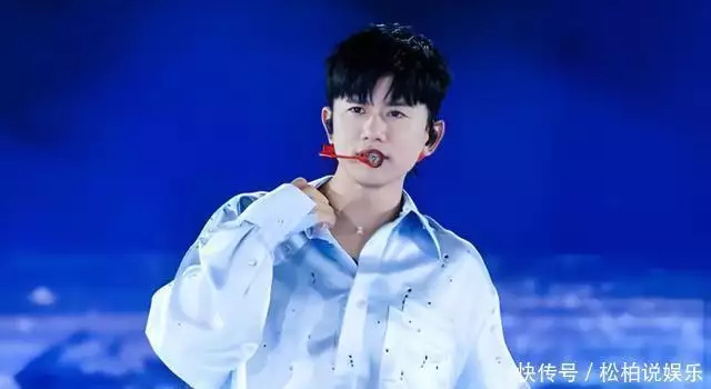 张杰再被质疑假唱，实力歌手遭网友攻击，背后默默付出令人动容