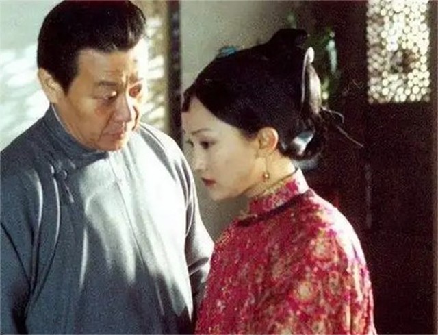 演员寇世勋:两个妻子和谐的背后,全靠我楼上楼下来回跑