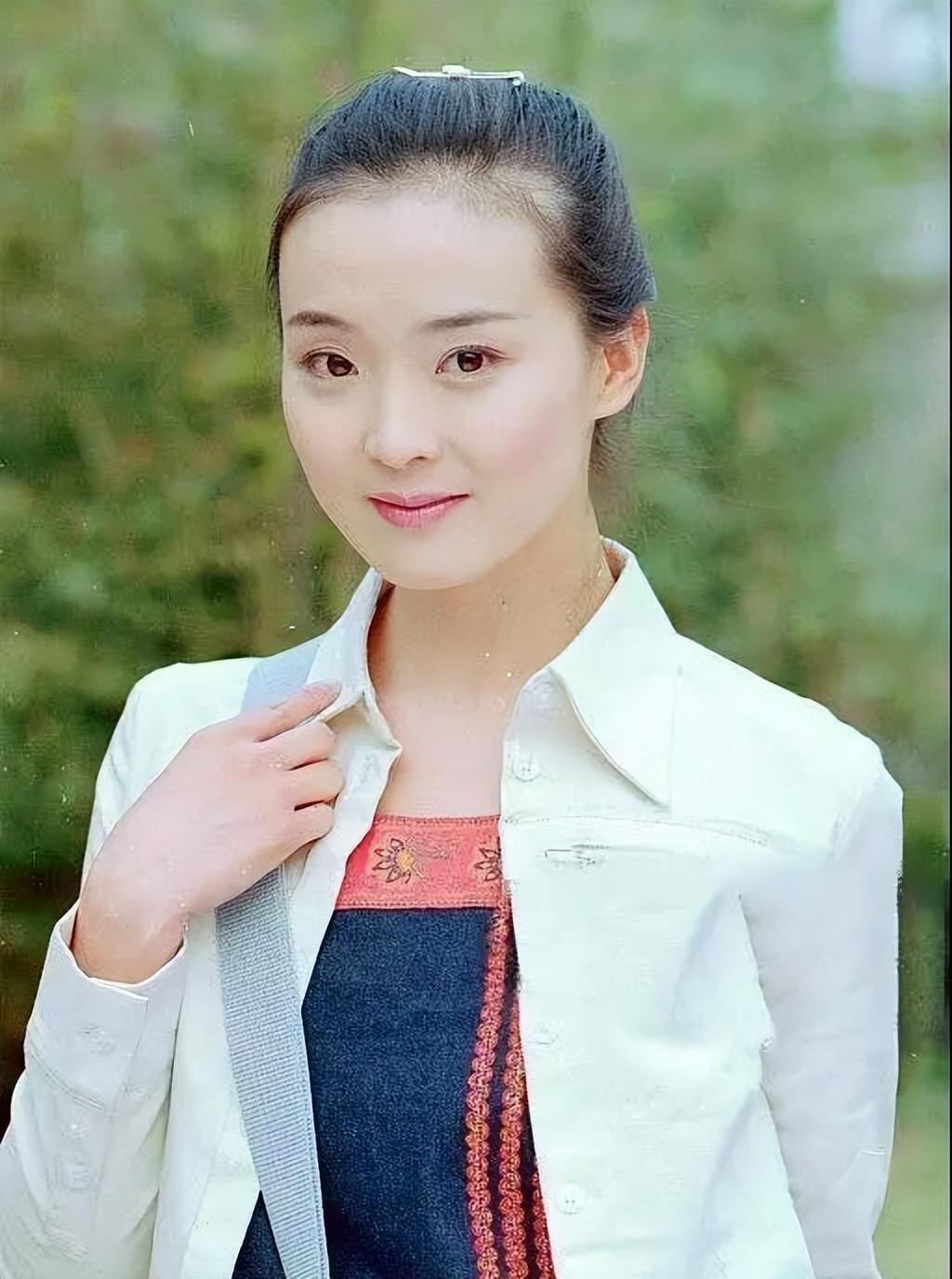 ​演员王艳：老师做媒，23岁嫁给大11岁富豪王志才，婚姻生活如何？