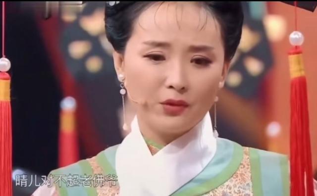 “晴格格”王艳：22岁嫁大11岁富豪，被小8岁继子打被亲儿子辱说