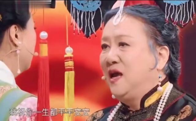 “晴格格”王艳：22岁嫁大11岁富豪，被小8岁继子打被亲儿子辱说