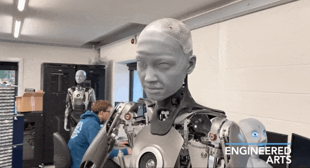 “最像人的机器人”又进化了!会看会分辨、还能学海绵宝宝说话