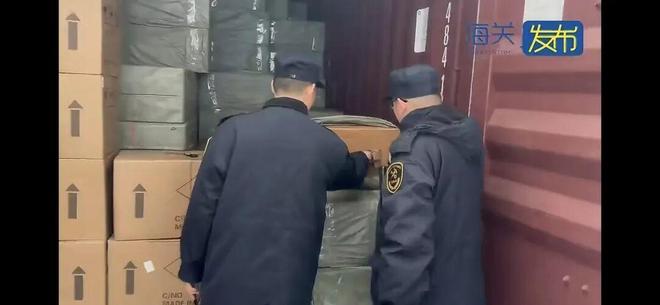 烟花爆竹、香烟、瞒报、夹藏..深圳、宁波、广州海关公布多起案例
