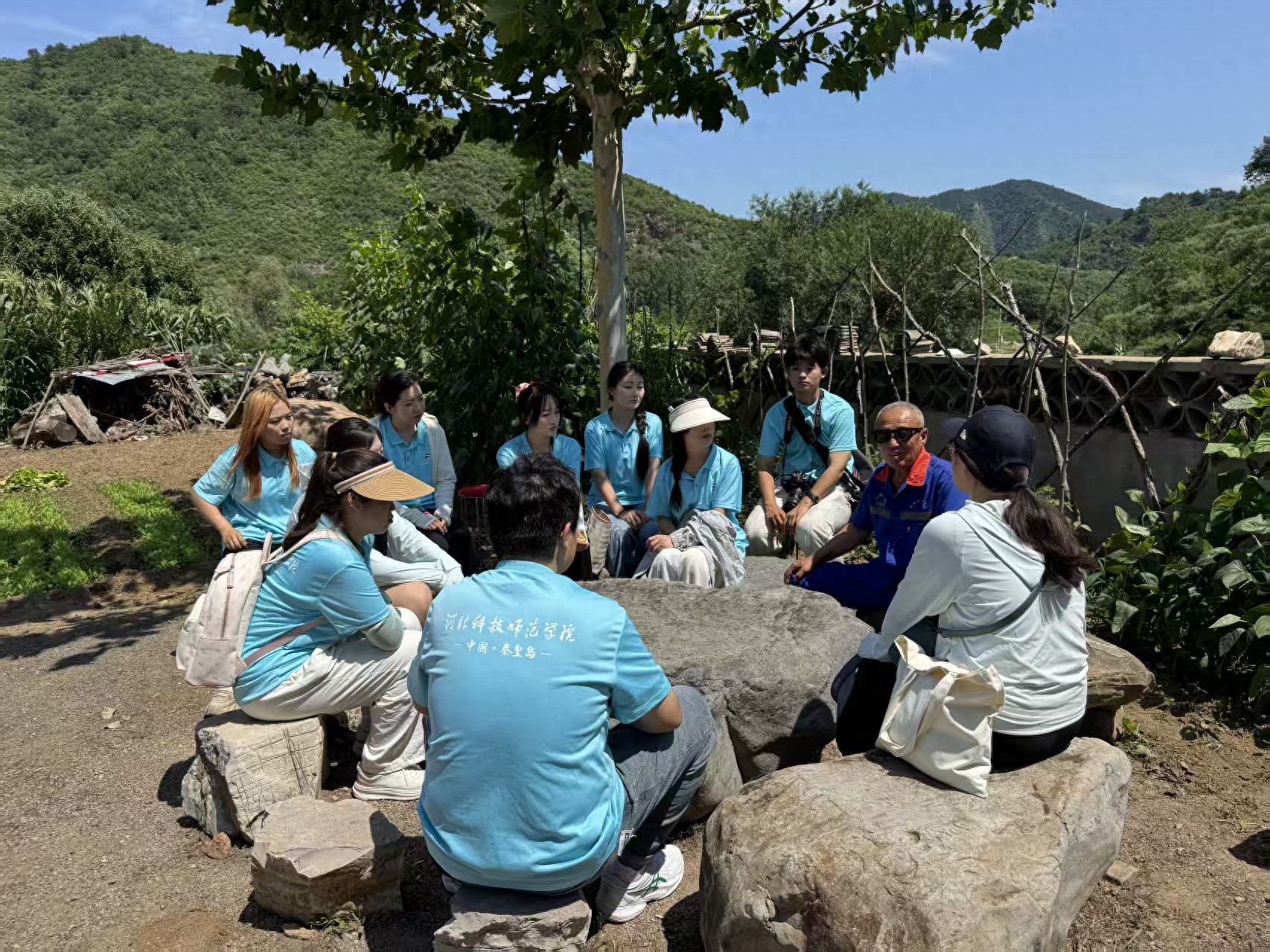 河北科技师范学院艺术学院暑期社会实践传承长城精神