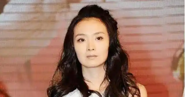 “晴格格”王艳为何巅峰退圈?只因丈夫王志才,在北京紫禁城隔壁给她盖了座“皇宫”