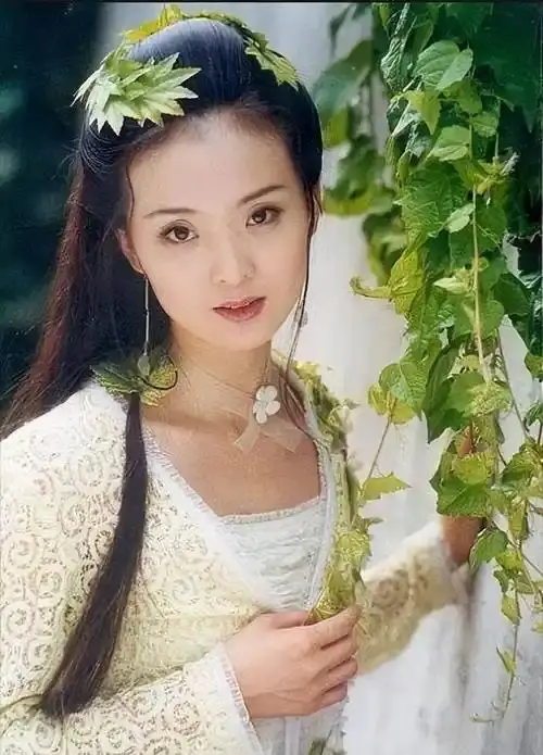 王艳：因“晴儿”走红，嫁富商生子，丈夫实力非凡