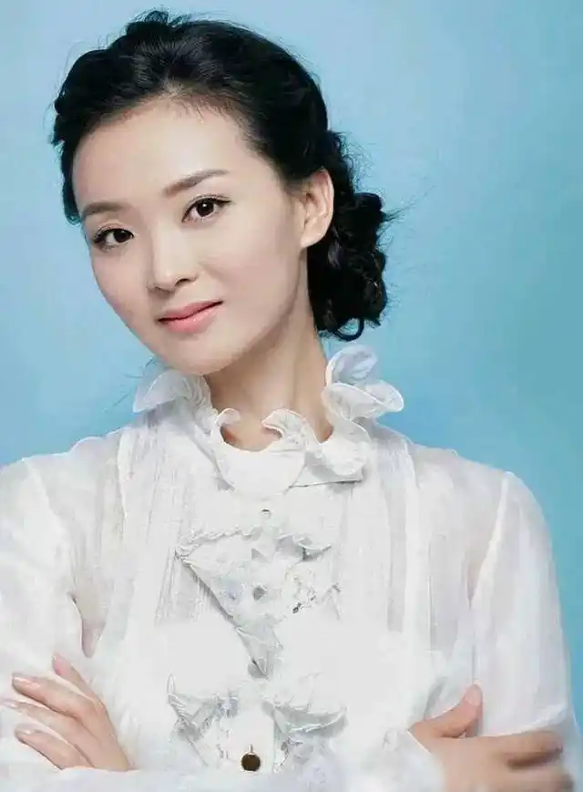 豪门梦碎王艳重生？揭秘隐情！