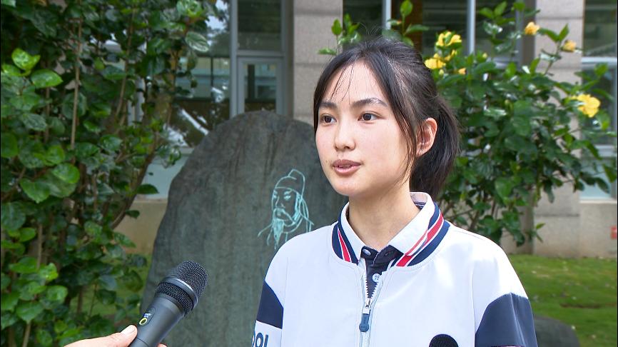 弥勒这所大自然里的学校!真绿真漂亮