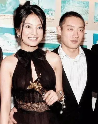 赵薇这婚结得，算血亏吗？