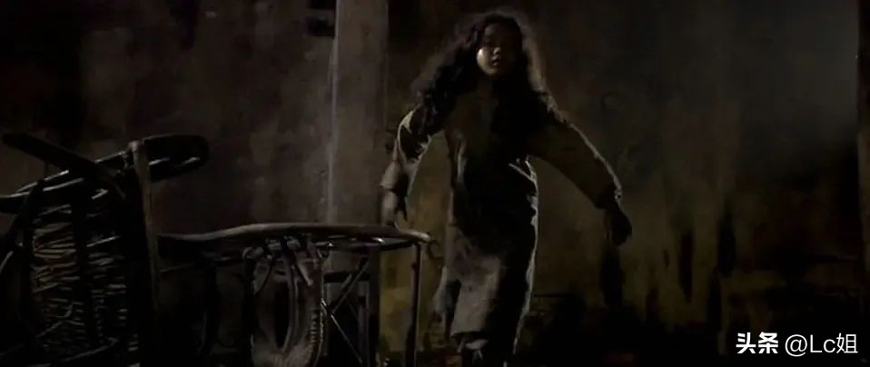 5部经典泰国恐怖片，剧情让人毛骨悚然，千万不要晚上独自观看！