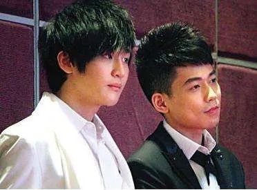 这位叫苏醒的“十八线男星”，这几年活得也太精彩了