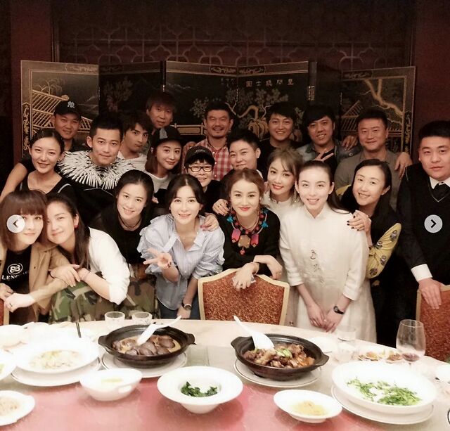 这位叫苏醒的“十八线男星”，这几年活得也太精彩了