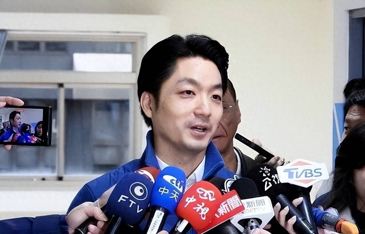 台湾最新民调出炉，蒋万安碾压，江启臣大胜，侯友宜已成2026变数