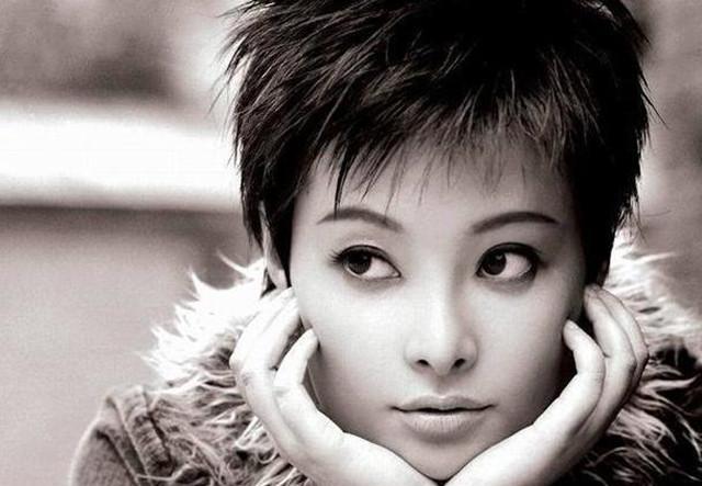 自1993年起，富商徐威专宠袁立12年，为何转身娶了小20岁的张怡宁