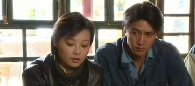 自1993年起，富商徐威专宠袁立12年，为何转身娶了小20岁的张怡宁