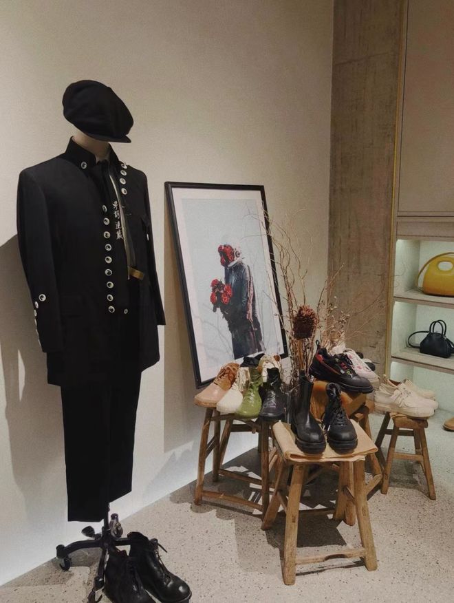 别再找代购了！北京这些精致与潮流并存的买手店，真的好逛！