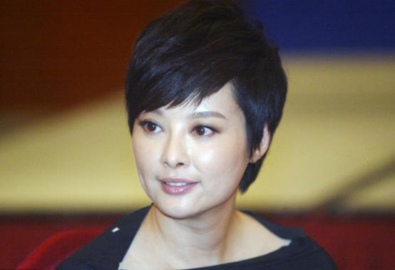 “不爱惜羽毛”的袁立，终为她的“口无遮拦”付出了代价