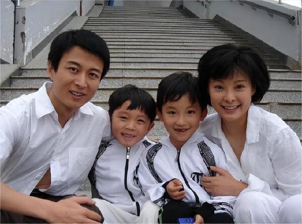 “不爱惜羽毛”的袁立，终为她的“口无遮拦”付出了代价