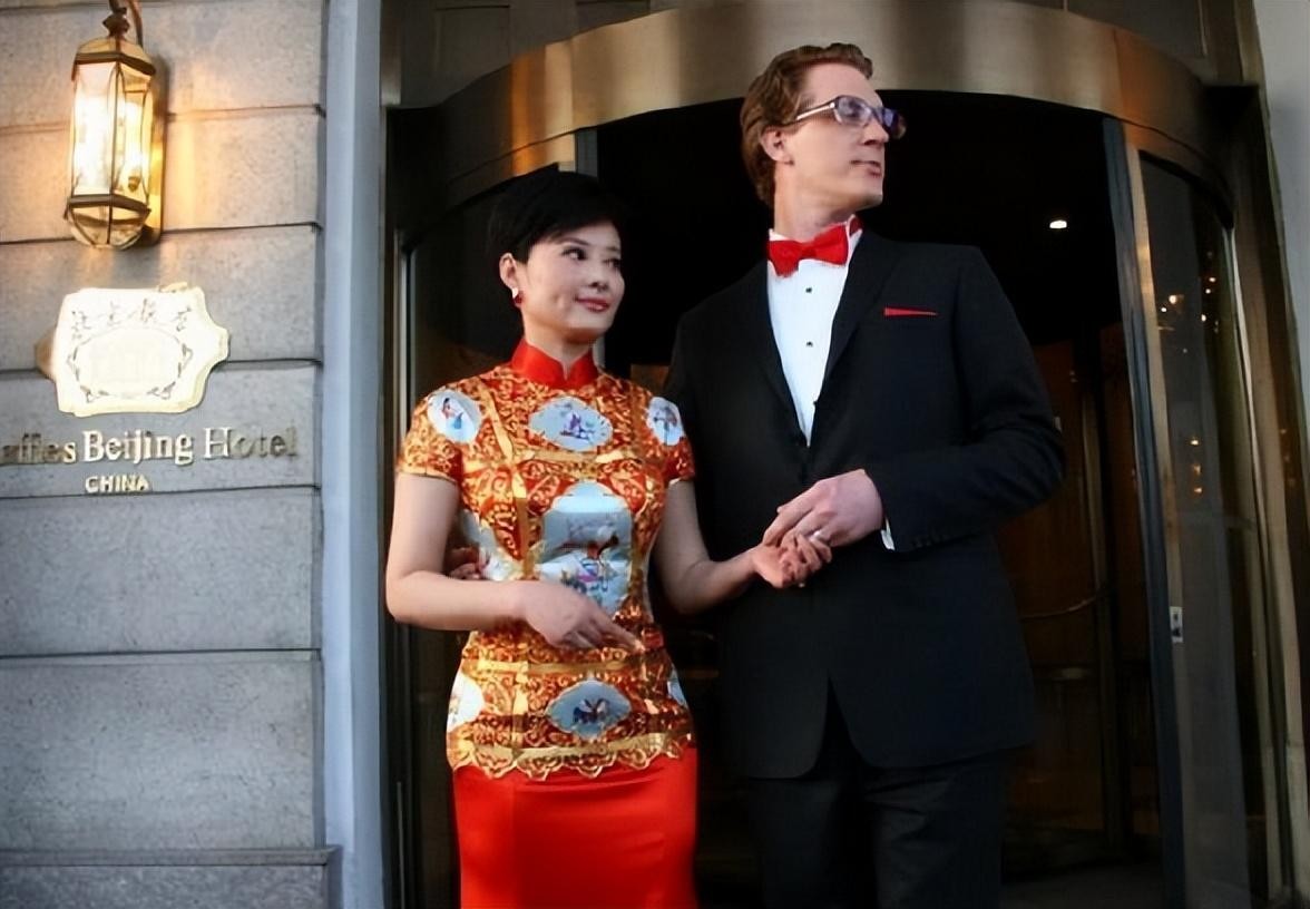 “不爱惜羽毛”的袁立，终为她的“口无遮拦”付出了代价