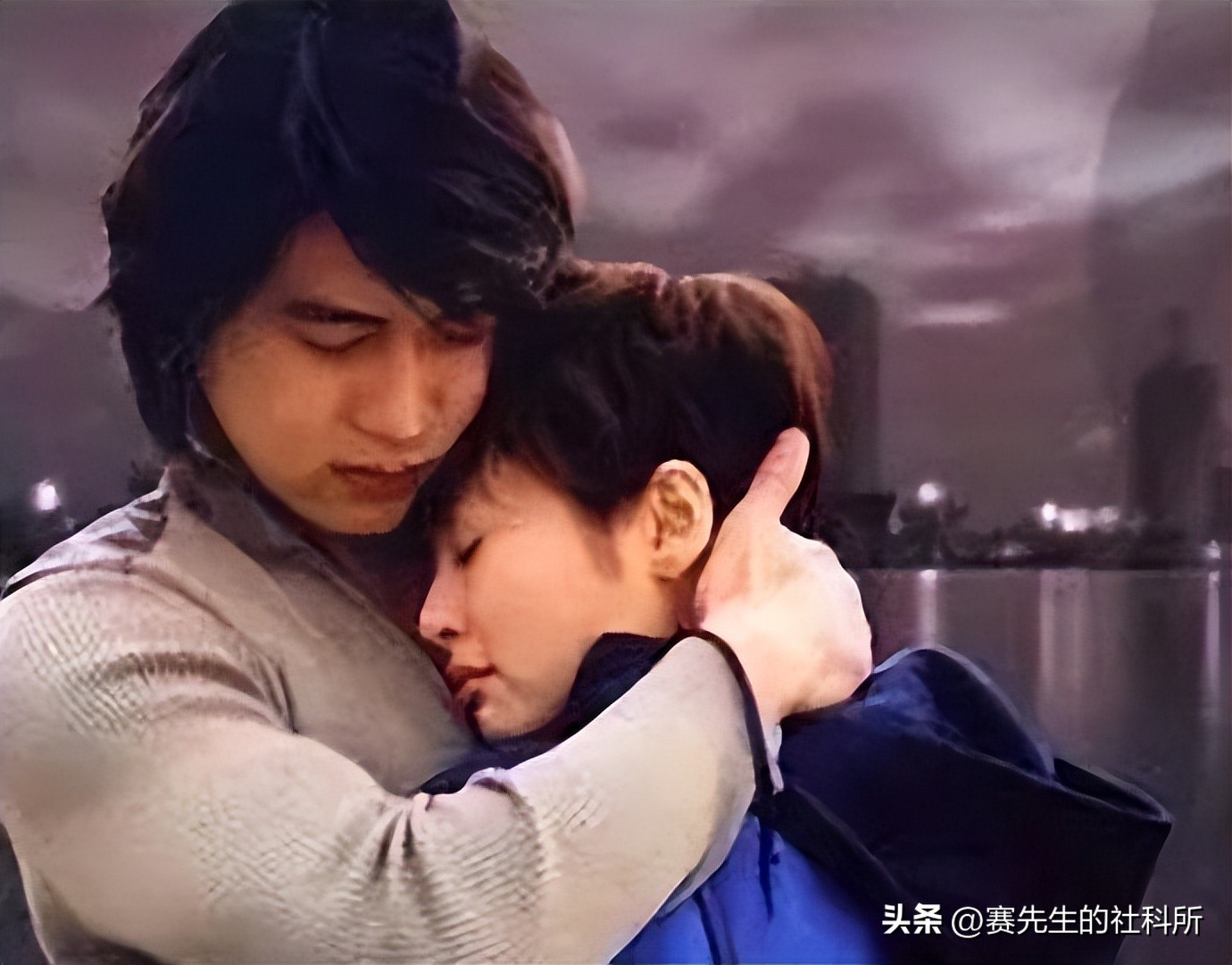 炮轰节目组，爆料明星黑料，口无遮拦的袁立是耿直还是“疯”？