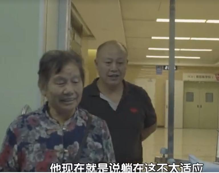 “折叠人”李华：骨头被敲断4次，植入22颗钢钉，如今重获新生