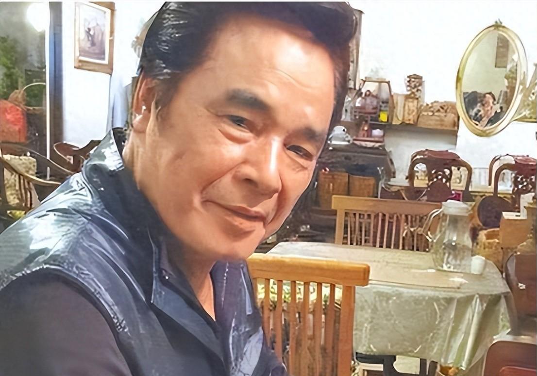 老戏骨雷洪：6个老婆同住一屋，每人每月7万零花钱，71岁娶第七房