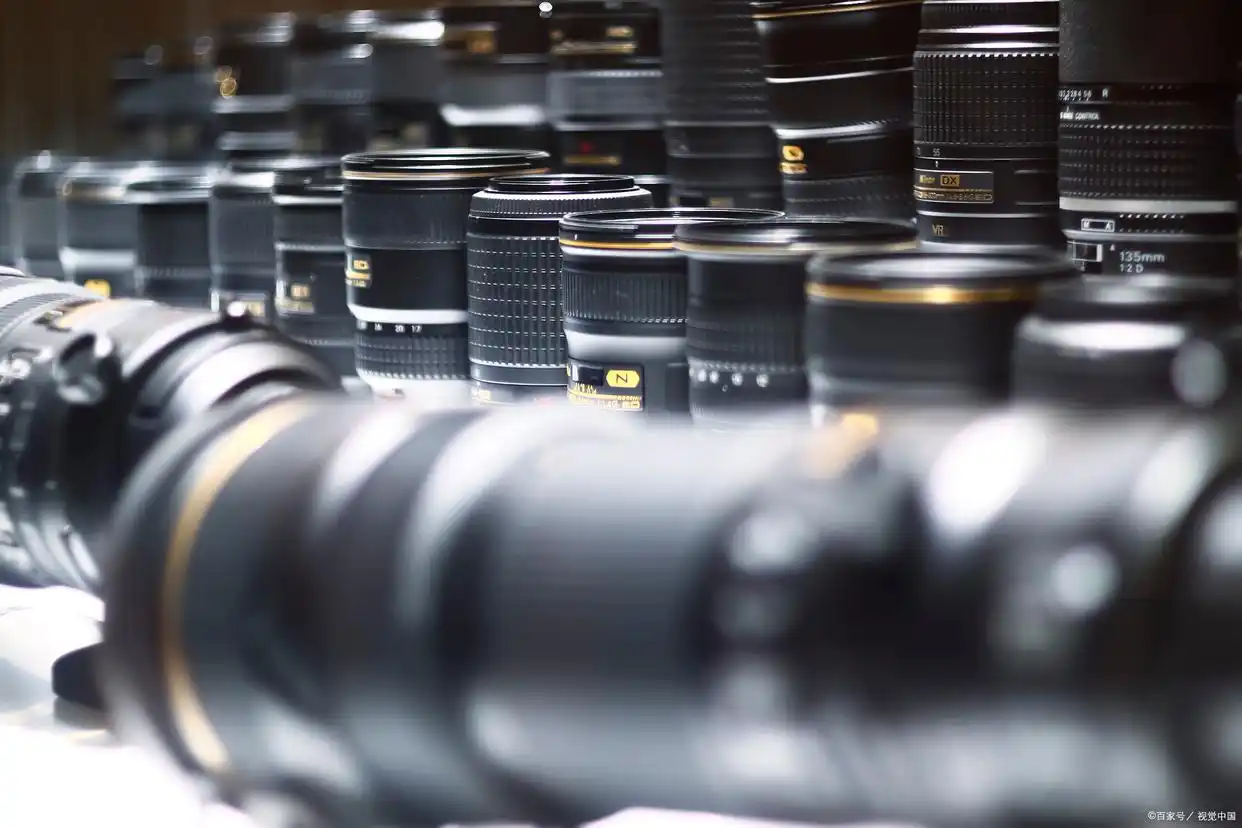 镜头大比拼：佳能红圈vs尼康金圈vs索尼G大师vs蔡司红T，值得买吗