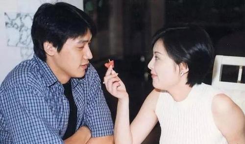 徐威独宠袁立12年却娶了张怡宁，袁立输在了哪里，如今现状如何