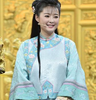 任性辜负相恋12年男友后，2次闪婚闪离的袁立，今又爆新情况