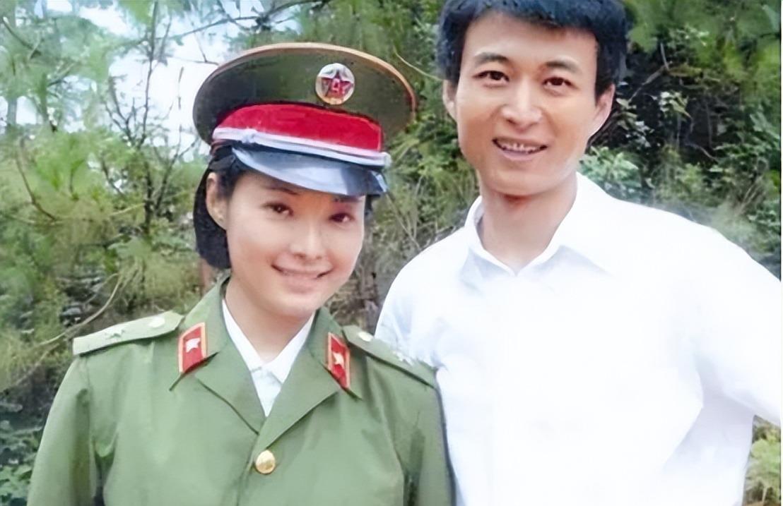 三婚四恋多段绯闻，孤傲女王袁立，走到今天的结局该怪谁