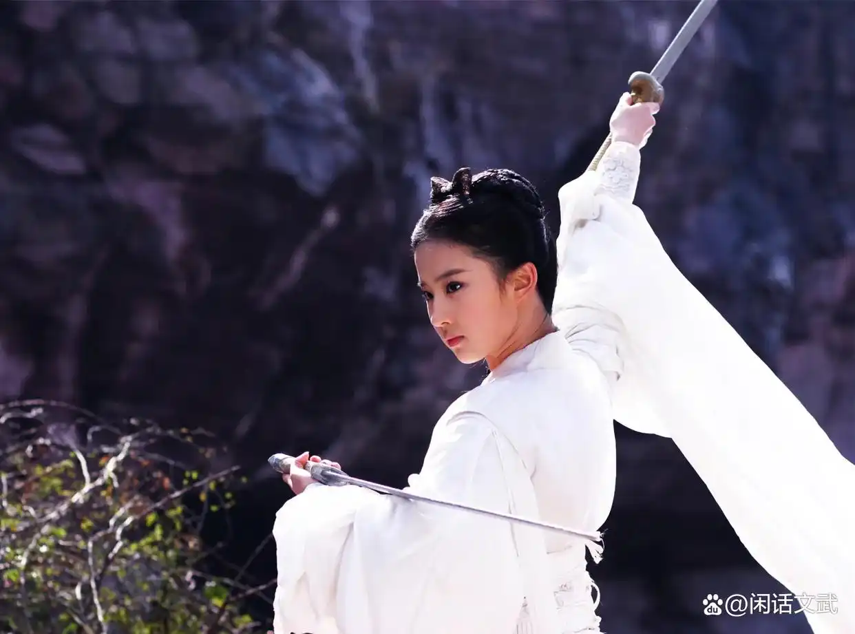 神雕第一高手，50招秒杀金轮，完胜蒙古3杰，实战远超郭靖杨过周伯通