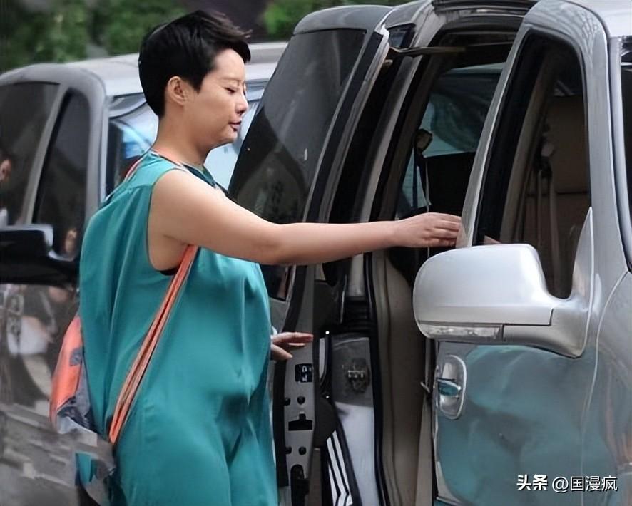 “婚姻疯子”袁立,徐威花800万为她买四合院,三婚却嫁鲜肉诗人