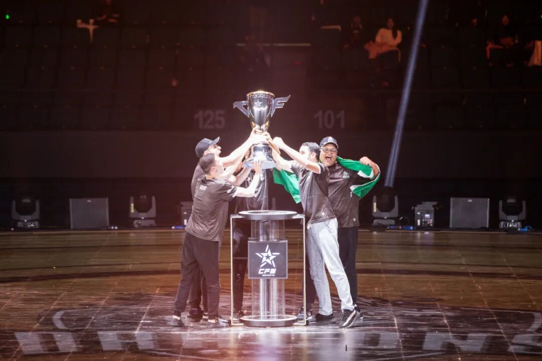 穿越火线职业电竞年终回顾:不断突破情绪阈值的一年