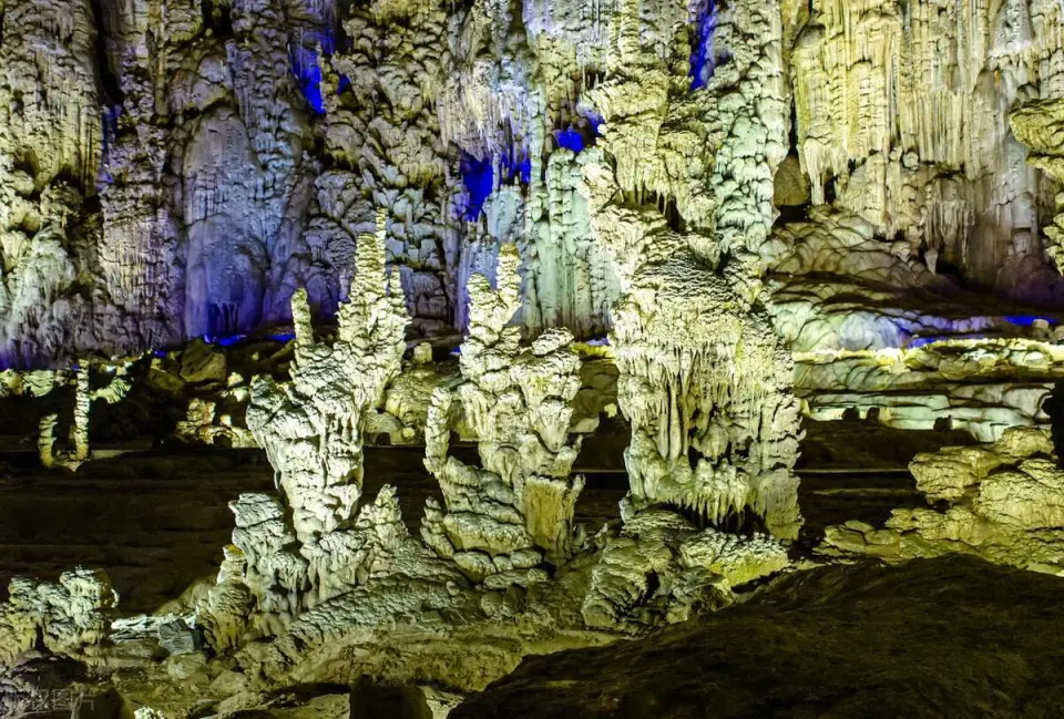 贵州旅游必去的15个景区，去过一半已经此生无憾，你去过了几个