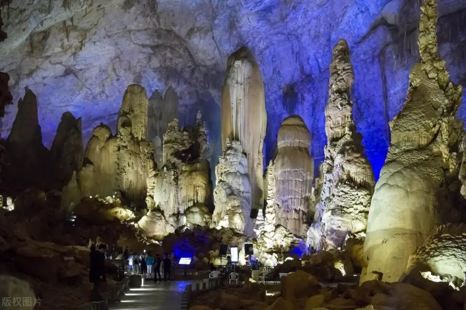 贵州旅游必去的15个景区，去过一半已经此生无憾，你去过了几个