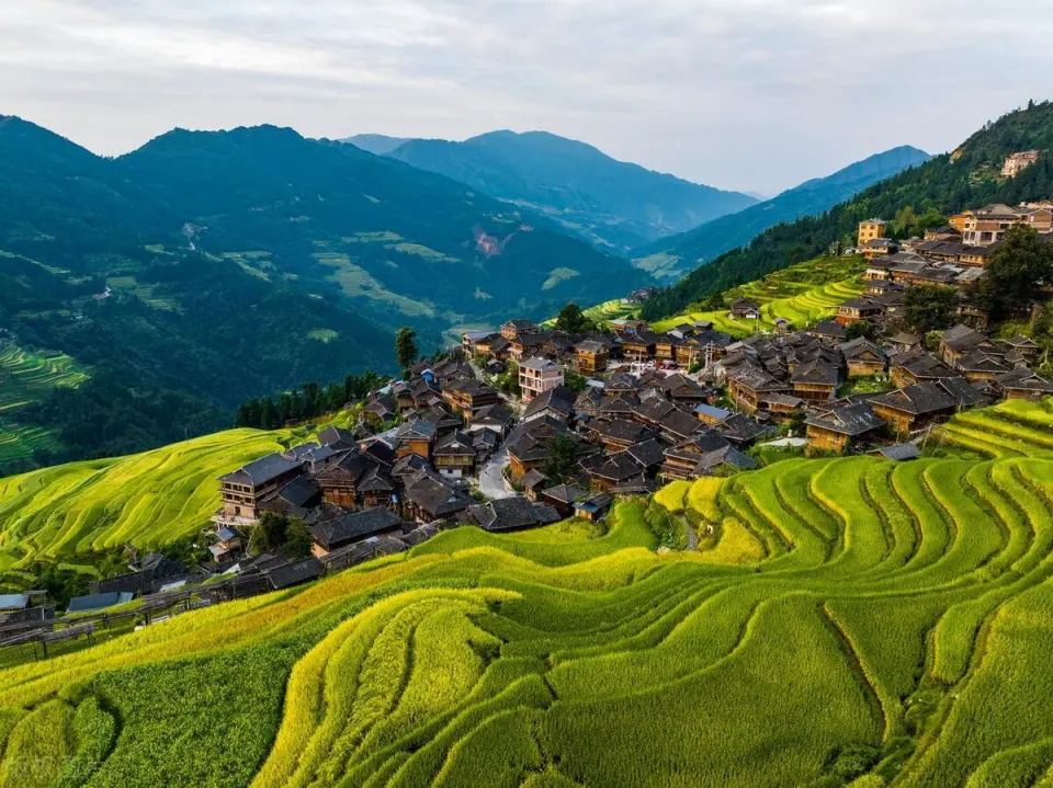 贵州旅游必去的15个景区，去过一半已经此生无憾，你去过了几个