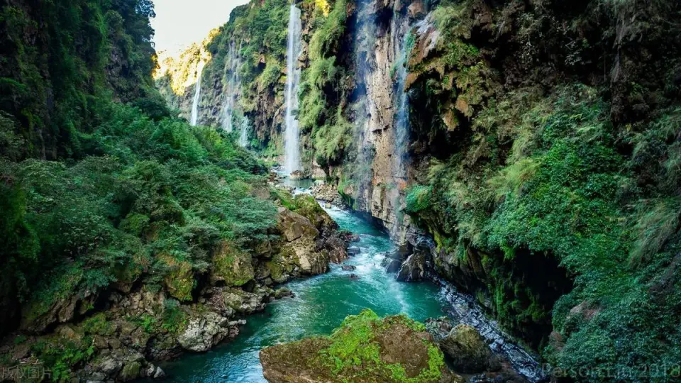 贵州旅游必去的15个景区，去过一半已经此生无憾，你去过了几个