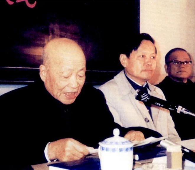 山高水长，杨振宁先生在复旦留下的那些珍贵瞬间