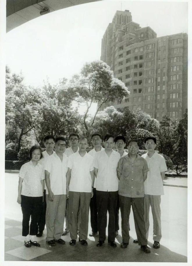 山高水长，杨振宁先生在复旦留下的那些珍贵瞬间