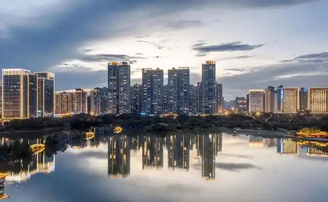 1-6月江西11市实力排名新鲜出炉：上饶194亿，赣州增速亮眼