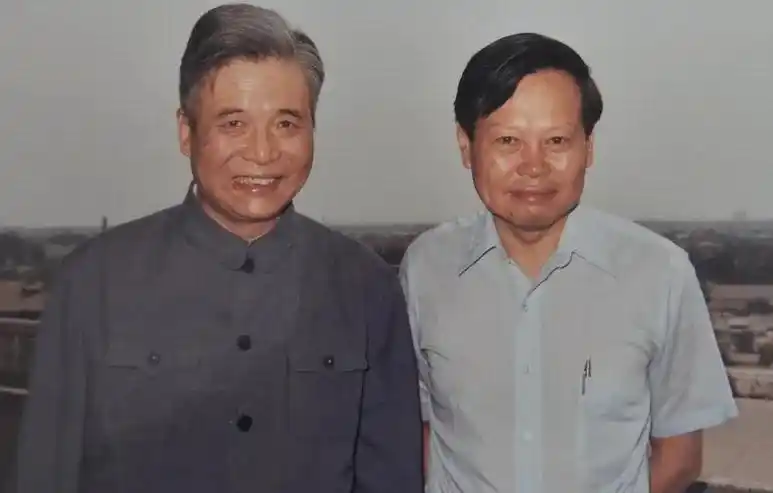 夜读丨杨振宁与邓稼先友谊的10个瞬间