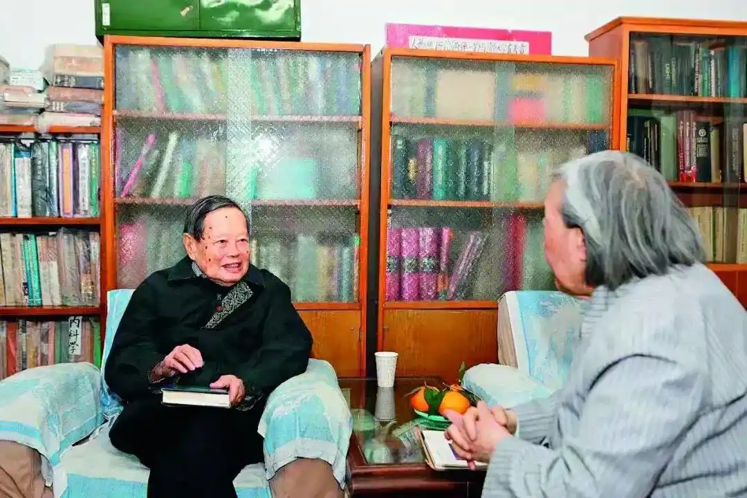 夜读丨杨振宁与邓稼先友谊的10个瞬间