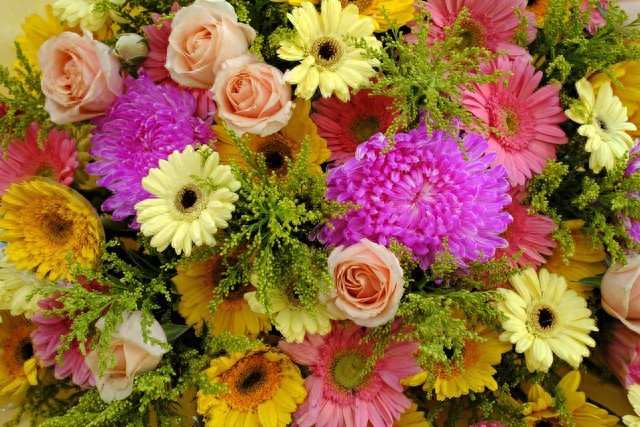 做人，要有底线和格局，别只会装温柔，有的底气才是真的厉害