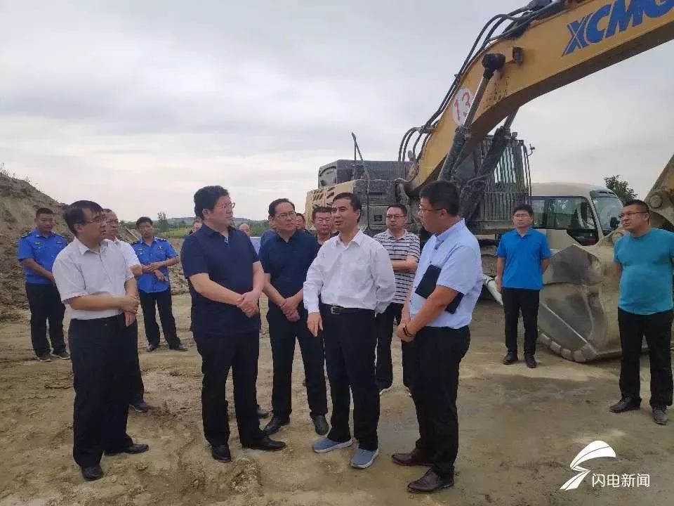 15位记者不幸离世，“无冕之王”也是高危职业