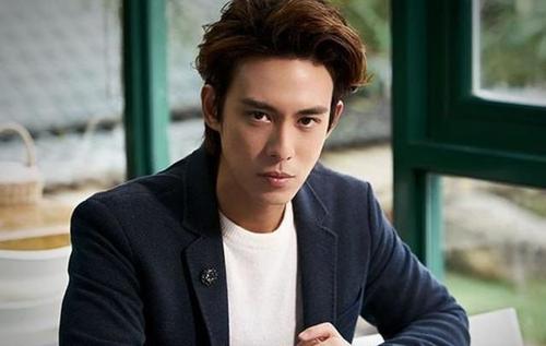 娱乐圈20位低调“富二代”继承家产就一辈子衣食无忧,鸟叔上榜