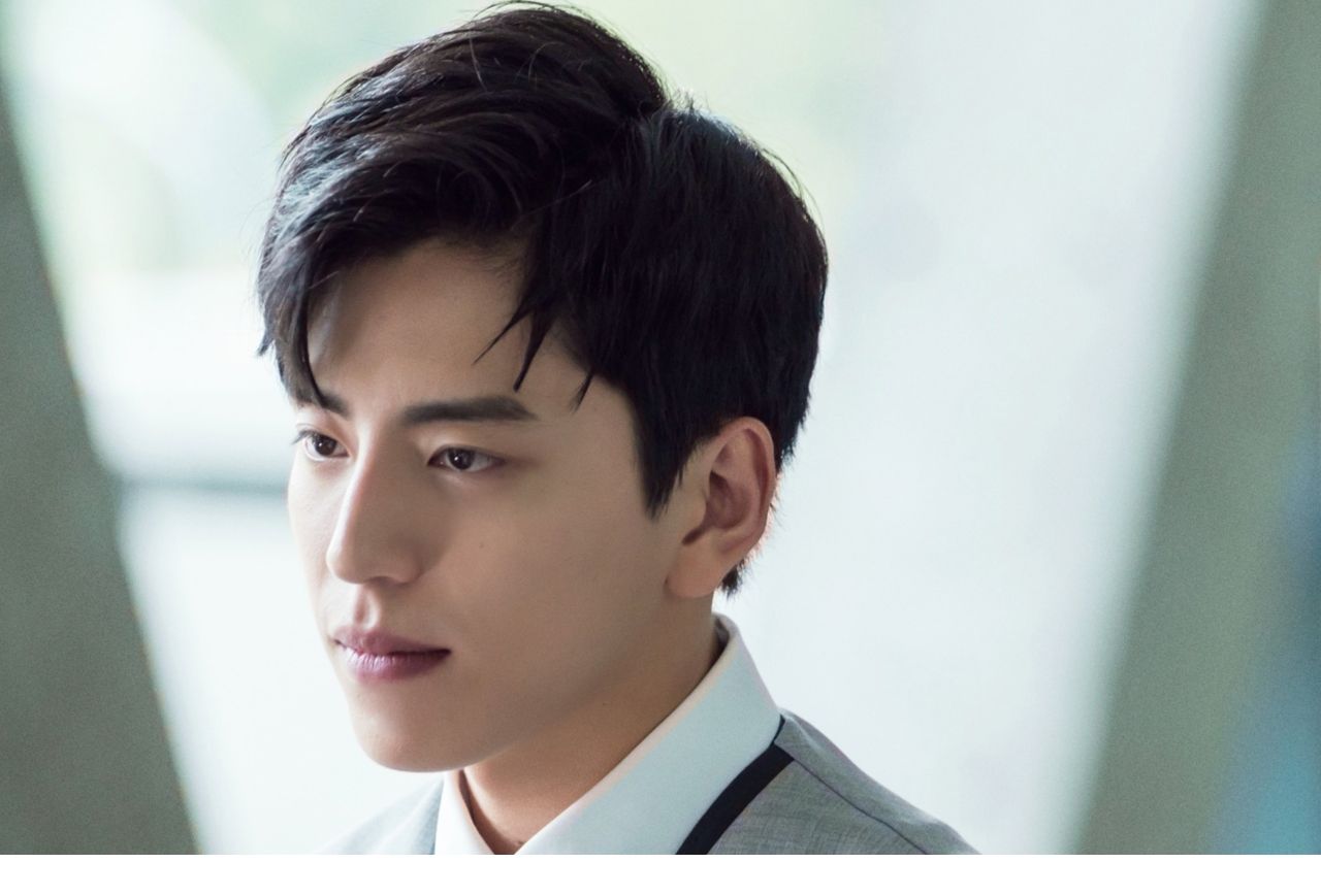 娱乐圈20位低调“富二代”继承家产就一辈子衣食无忧,鸟叔上榜